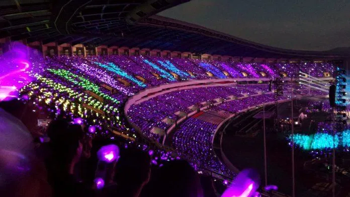 Biển Bomb trong Concert của BTS (Ảnh: Internet) Biển Bomb trong Concert của BTS (Ảnh: Internet)