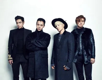 BIGBANG: "Chúng ta sẽ gặp lại nhau khi muôn hoa nở rộ" (Nguồn: Internet). BIGBANG: "Chúng ta sẽ gặp lại nhau khi muôn hoa nở rộ" (Nguồn: Internet).