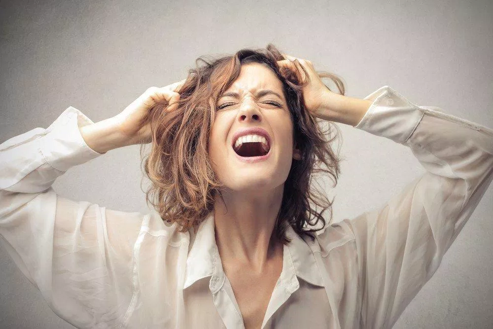 Cảm thấy khó chịu với mọi thứ xung quanh (Nguồn: Internet) Cảm thấy khó chịu với mọi thứ xung quanh (Nguồn: Internet)