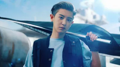 Chanyeol trong MV Don't Fight A Feeling trước khi nhập ngũ (Ảnh: Internet) Chanyeol (EXO) sau khi nhập ngũ: Nhan sắc thăng hạng, thành tích xuất sắc EXO EXO Chanyeol Idol Nhan sắc sao Hàn nhập ngũ thành tích xuất sắc
