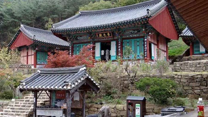 Chùa Jogyesa là biểu tượng của nền Phật giáo Đại Hàn (Ảnh: Internet)