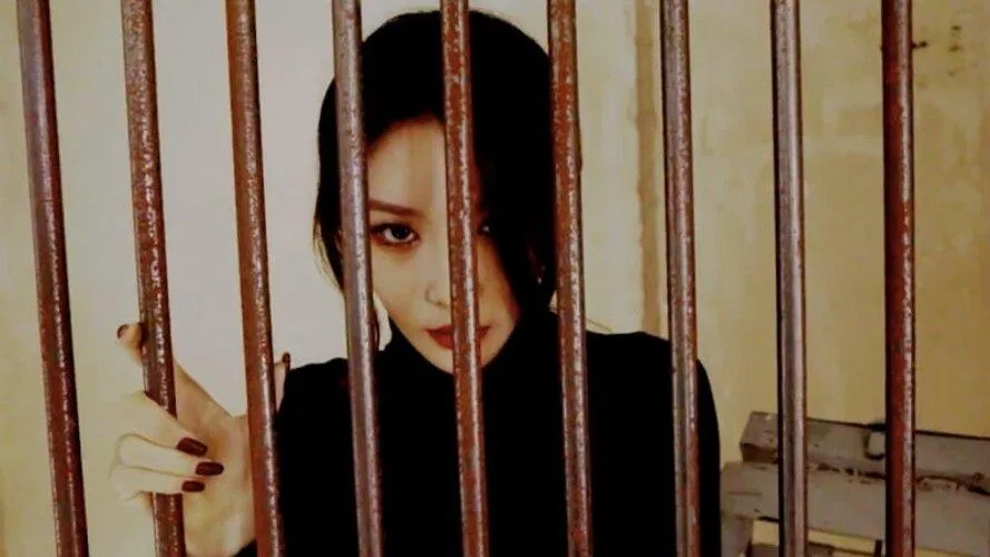 Chungha với bản cover MOVE đỉnh cao. (Nguồn: Internet) Chungha với bản cover MOVE đỉnh cao. (Nguồn: Internet)