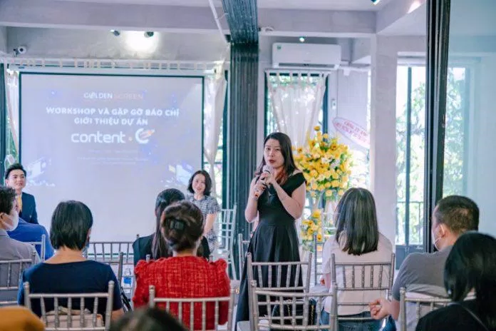 Chị Nguyễn Thị Cẩm Vân phát biểu tại buổi ra mắt dự án. (Ảnh: Internet)