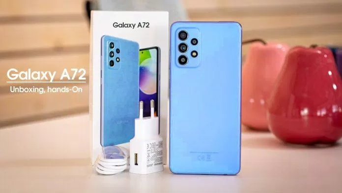 Điện thoại Samsung Galaxy A72 có sẵn cục sạc (Ảnh: Internet).