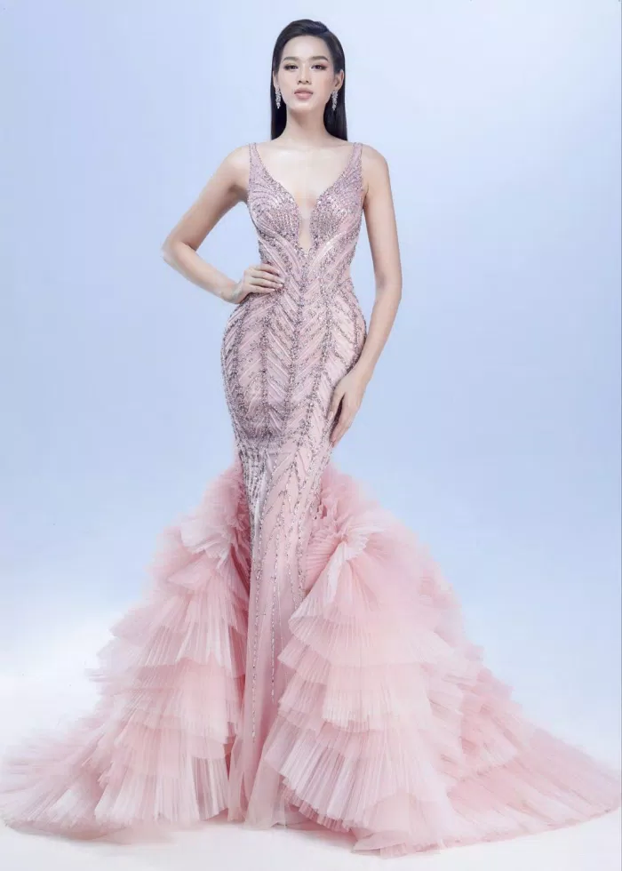 Ngắm nhìn nhan sắc xinh đẹp rạng ngời của Người đẹp xứ Thanh - Top 13 Miss World 2021 Đỗ Thị Hà ( Nguồn ảnh: Internet)