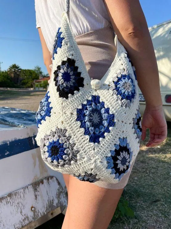 Granny Bag không bao giờ nhàm chán (Nguồn: Pinterest)
