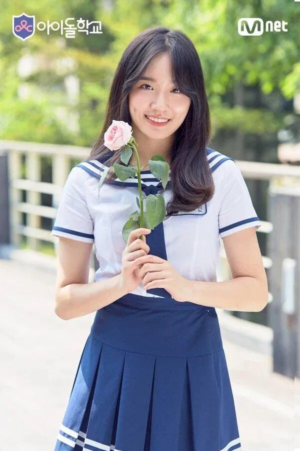 Herin khi tham gia "Idol School" (Nguồn: Internet). Herin khi tham gia "Idol School" (Nguồn: Internet).