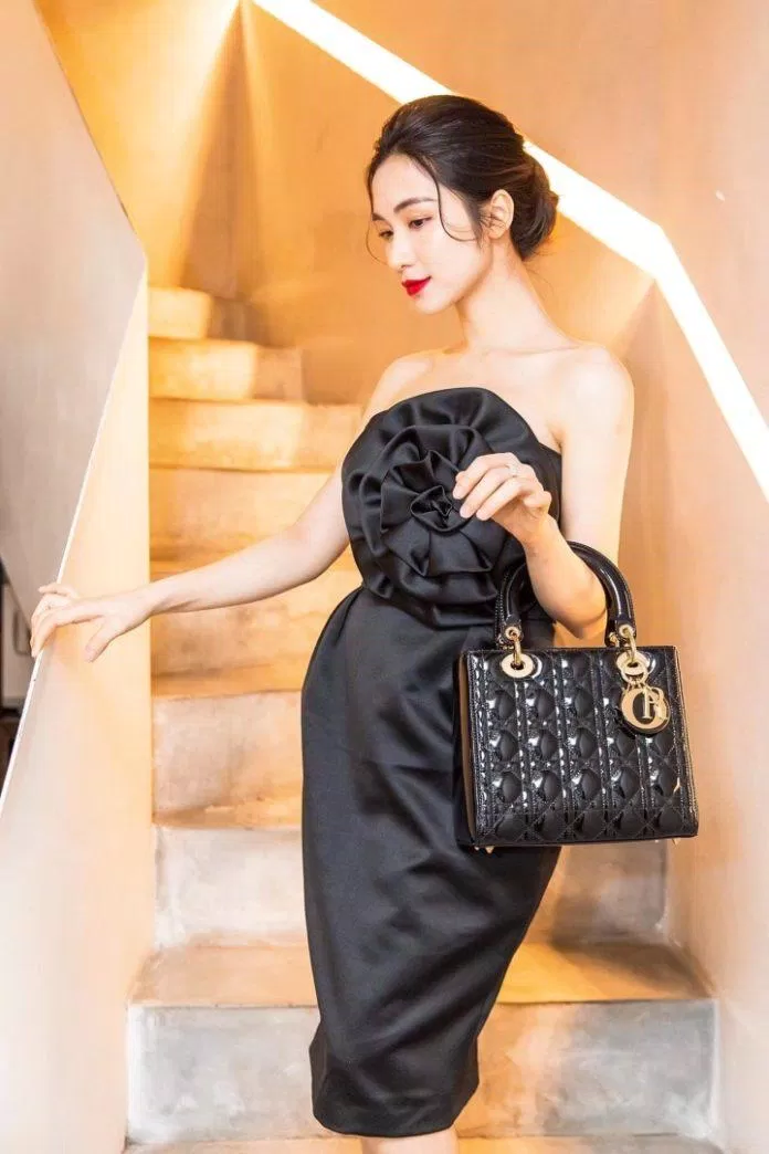 Hòa Minzy (Ảnh: Internet) Hòa Minzy (Ảnh: Internet)
