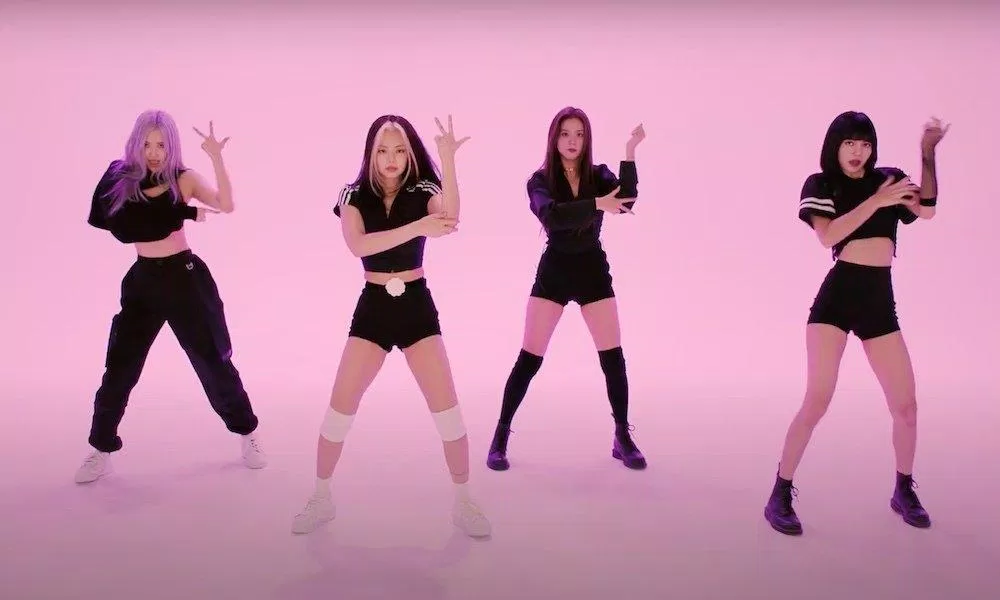 ... và dance performance của "How You Like That" là 2 kỷ lục YouTube mới nhất của BLACKPINK (Nguồn: Internet)