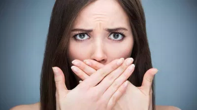 Những điều lưu ý khi lựa chọn mua kem đánh răng trị hôi miệng mà bạn cần biết (Nguồn: Internet)