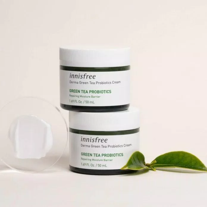 Kem dưỡng ẩm phục hồi bảo vệ da innisfree Derma Formula Green Tea Probiotics Cream (Nguồn: Internet)
