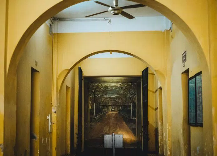 Một góc nhìn vào bên trong nhà tù Hỏa Lò. (Nguồn: Internet)