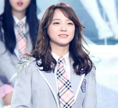 Kim Se Jeong trong Produce 101 mùa đầu tiên (Ảnh: Internet) Kim Se Jeong trong Produce 101 mùa đầu tiên (Ảnh: Internet)