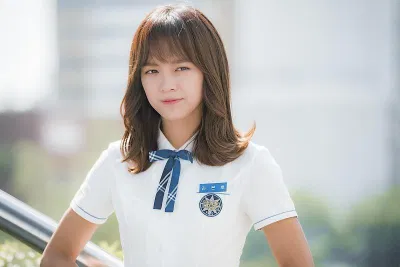 Tạo hình tươi sáng trong School 2017 (Ảnh: Internet) Tạo hình tươi sáng trong School 2017 (Ảnh: Internet)