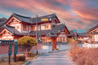 Một góc Làng cổ Hanok Bukchon (Ảnh: Internet) Một góc Làng cổ Hanok Bukchon (Ảnh: Internet)