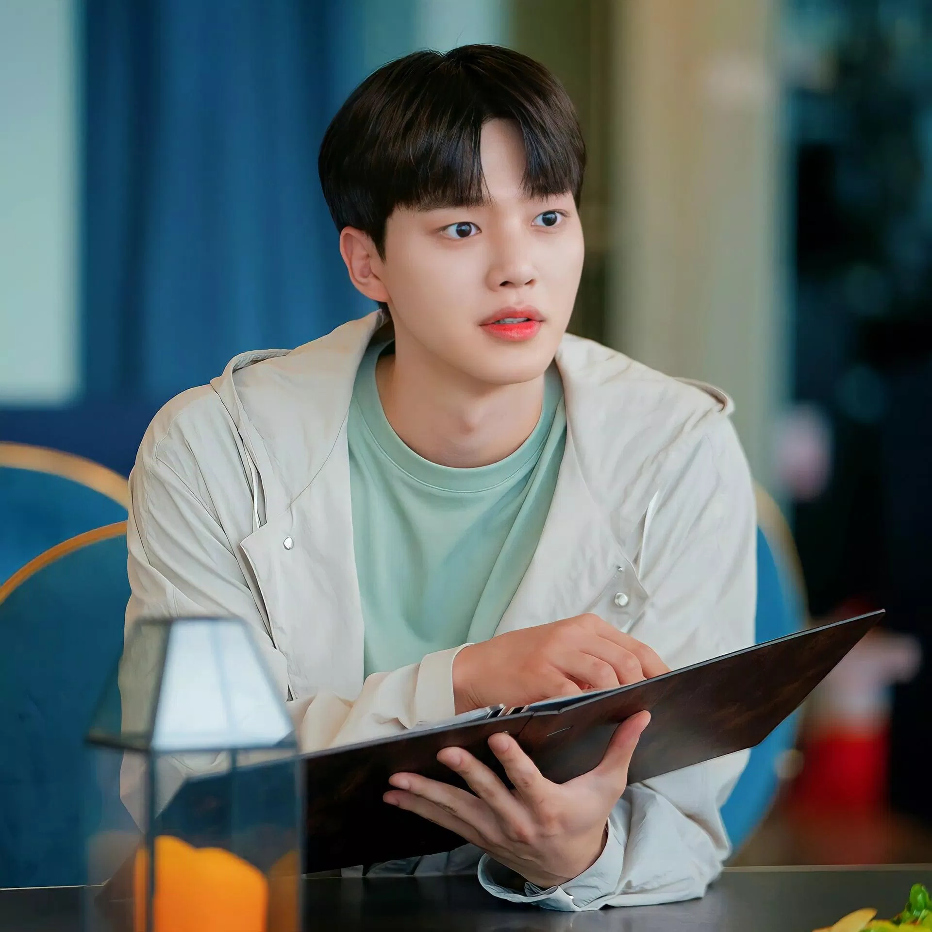 Chàng nhân viên khí tượng Lee Shi Woo (Nguồn: Internet) Chàng nhân viên khí tượng Lee Shi Woo (Nguồn: Internet)