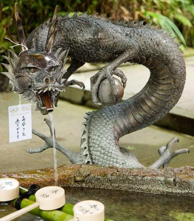 龍之介 (Ryuunosuke) liên quan đến một con vật huyền thoại. (Ảnh: Internet) 龍之介 (Ryuunosuke) liên quan đến một con vật huyền thoại. (Ảnh: Internet)