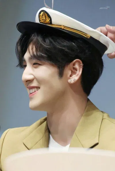 Những funfact về Baekho không thể không khiến bạn bật cười! (Nguồn: on pic)