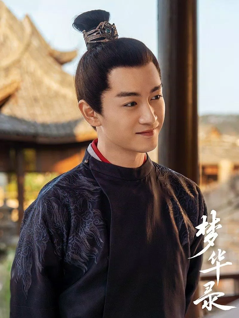 Trần Hiểu trong vai chàng trai phong lưu Cố Thiên Phàm (Ảnh: Internet) Trần Hiểu trong vai chàng trai phong lưu Cố Thiên Phàm (Ảnh: Internet)