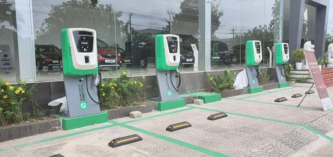 Trạm sạc xe điện của VinFast (Ảnh: Internet). Trạm sạc xe điện của VinFast (Ảnh: Internet).