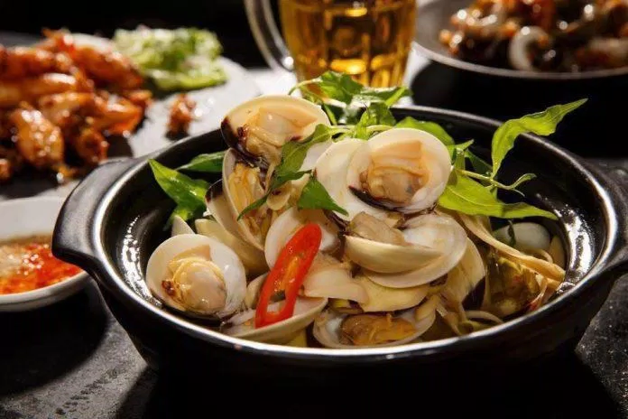 Món ngon từ hải sản của nhà hàng hải sản Hồng Hải (Quận 3) (ảnh: internet)