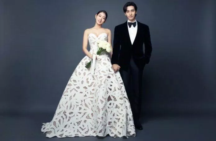Ảnh cưới đẹp sang trọng của Park Shin Hye và Choi Tae Joon (Ảnh: Internet)