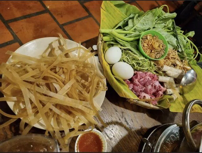 Đồ ăn tại No.96 - Lẩu & Nướng. (Ảnh: Internet)