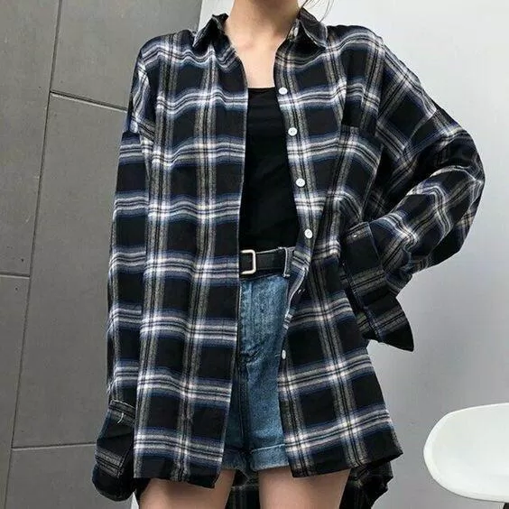 169 5 Tips mix đồ với áo sơ mi caro oversize vừa đẹp vừa trẻ trung mới nhất 14 Một trang phục năng động khác bạn có thể thử (Nguồn: Internet)