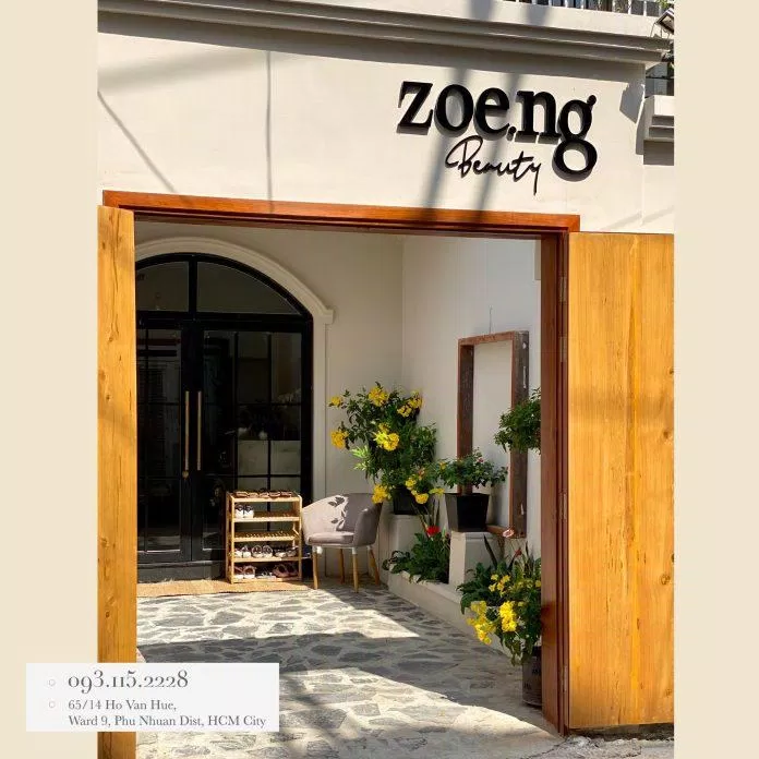Thiết kế cực đẹp của Zoe Ng Beauty (ảnh: internet) Thiết kế cực đẹp của Zoe Ng Beauty (ảnh: internet)