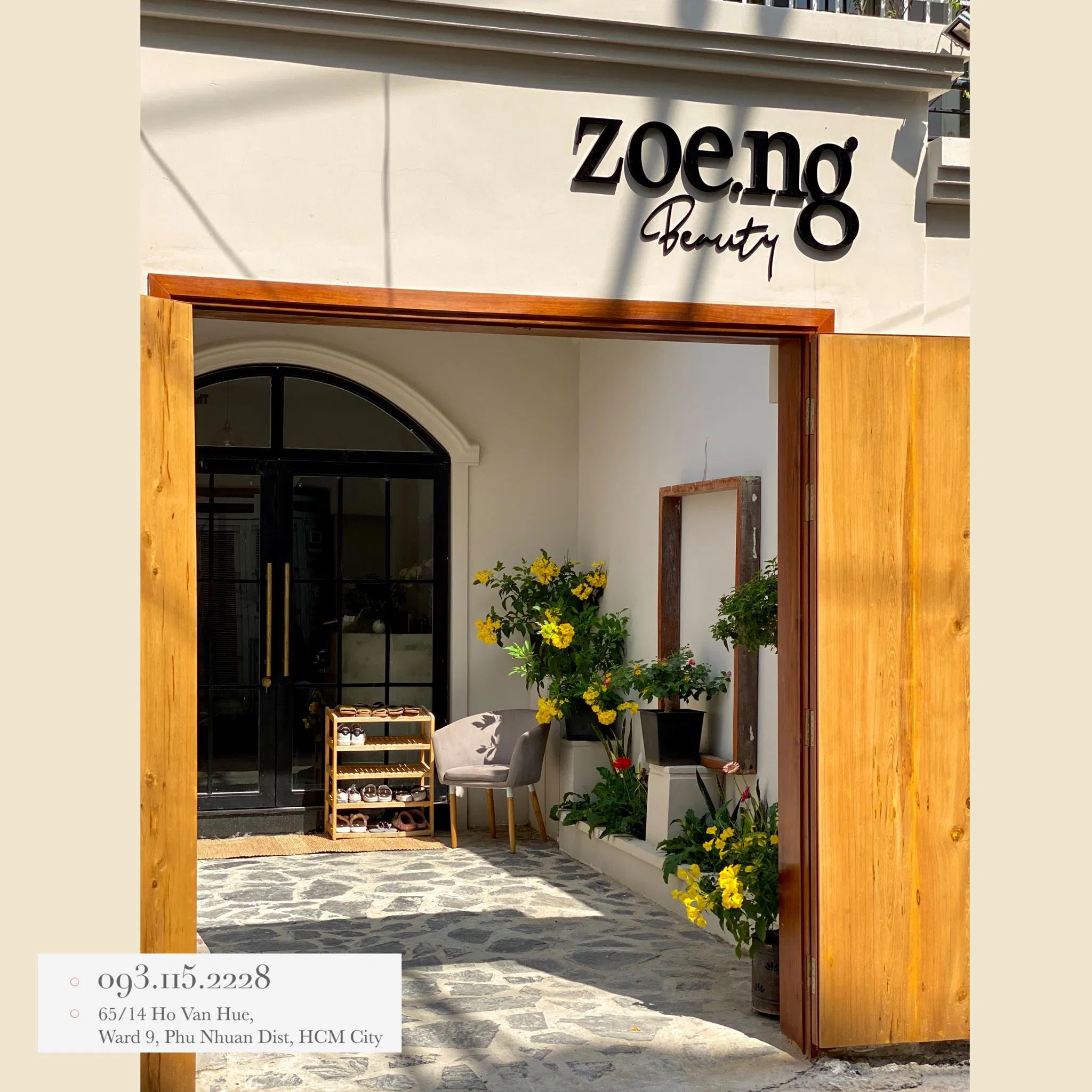 Thiết kế cực đẹp của Zoe Ng Beauty (ảnh: internet) Thiết kế cực đẹp của Zoe Ng Beauty (ảnh: internet)