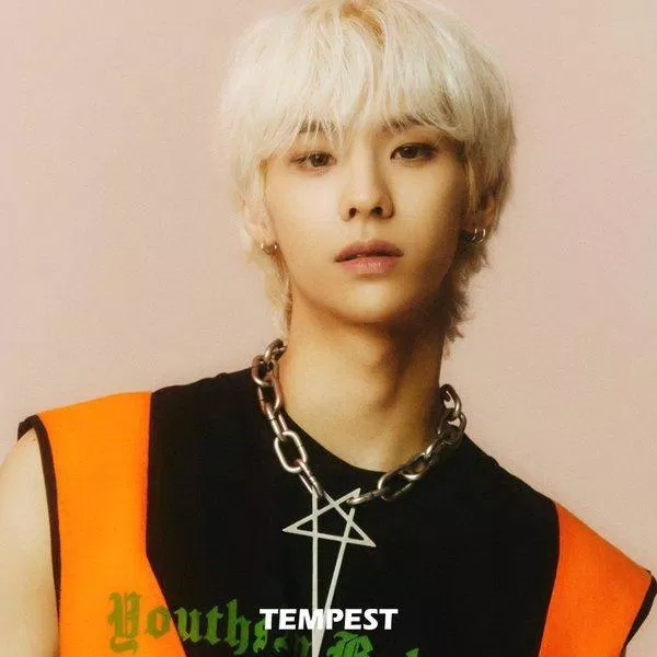 Thành viên Hwarang của nhóm nhạc TEMPEST (Ảnh: Internet)