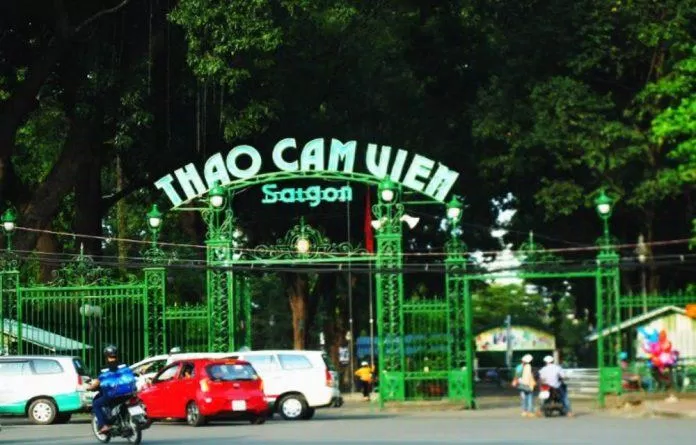 Hãy đến Thảo Cầm Viên Sài Gòn để tận hưởng không gian xanh trong lành và hòa mình vào thế giới đầy màu sắc của các loài động vật. Ảnh liên quan sẽ khiến bạn được trải nghiệm một ngày thật đáng nhớ cùng những \