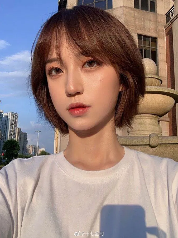 Tóc bob tỉa layer phù hợp với mặt tròn hoặc trái xoan (Nguồn: Internet) Tóc bob tỉa layer phù hợp với mặt tròn hoặc trái xoan (Nguồn: Internet)