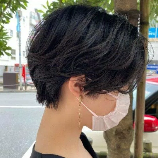 Chất cá tính hiện rõ trong Tóc bob tỉa layer (Nguồn: Interent) Chất cá tính hiện rõ trong Tóc bob tỉa layer (Nguồn: Interent)