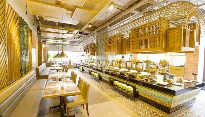 Không gian ấm cúng và sang trọng của Nhà hàng Buffet Hoàng Yến giúp thực khách thoải mái bên gia đình và bạn bè (Nguồn: Internet)