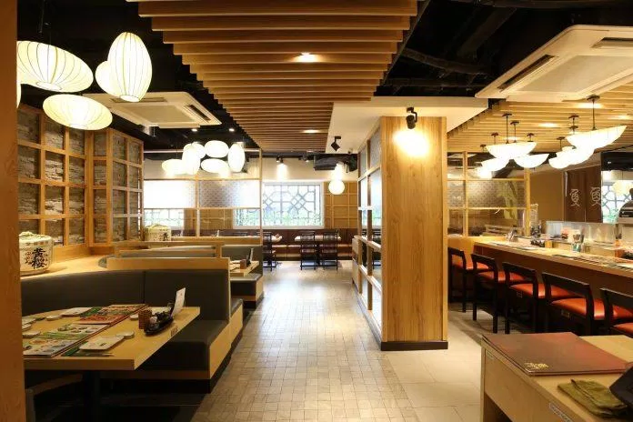 Thiết kế đơn giản và hiện đại của nhà hàng Sushi Tei (Nguồn: internet)