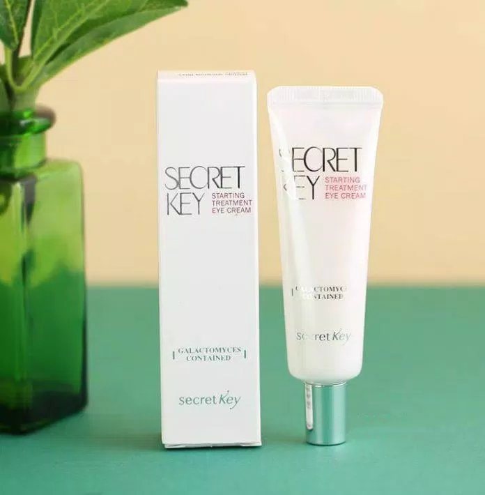 Kem dưỡng mắt Secret Key Starting Treatment Eye Cream được ra mắt tại Hàn Quốc với bảng thành phần có lợi cho vùng da mắt (nguồn: internet)