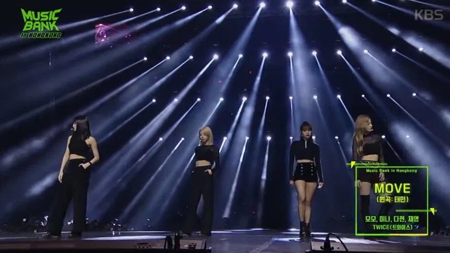 TWICE với bản cover MOVE đỉnh cao. (Nguồn: Internet) TWICE với bản cover MOVE đỉnh cao. (Nguồn: Internet)