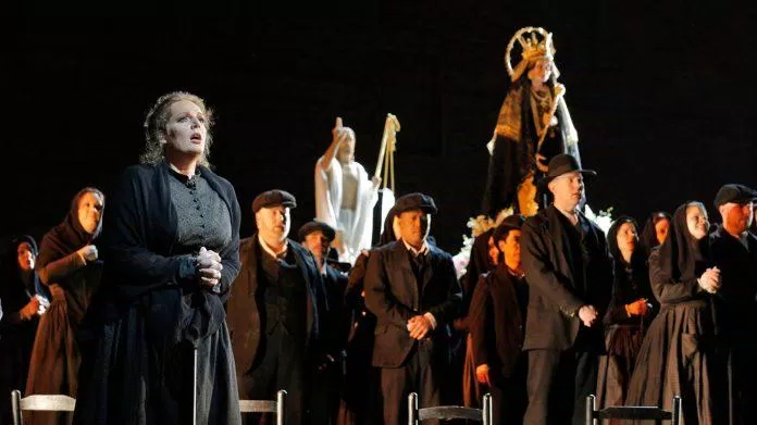 Trình diễn vở opera "Cavalleria Rusticana" (Nguồn: Internet) Trình diễn vở opera "Cavalleria Rusticana" (Nguồn: Internet)