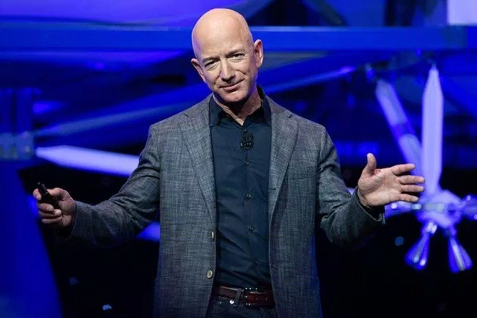 Jeff Bezos (Nguồn: Internet) Jeff Bezos (Nguồn: Internet)