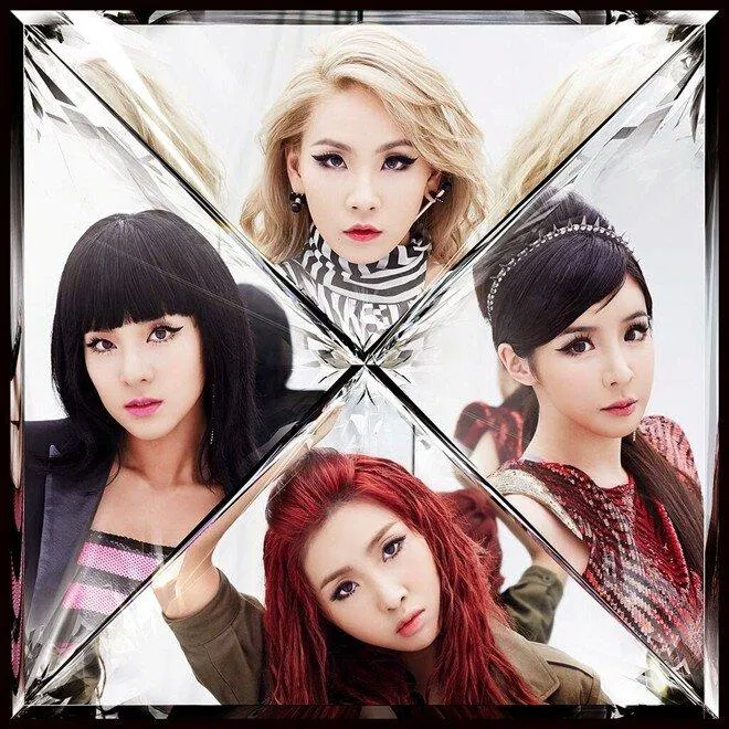 Album Crush mang đậm dấu ấn của 2NE1 với bản hit Come Back Home nổi đình đám một thời. (Nguồn: Internet) Album Crush mang đậm dấu ấn của 2NE1 với bản hit Come Back Home nổi đình đám một thời. (Nguồn: Internet)