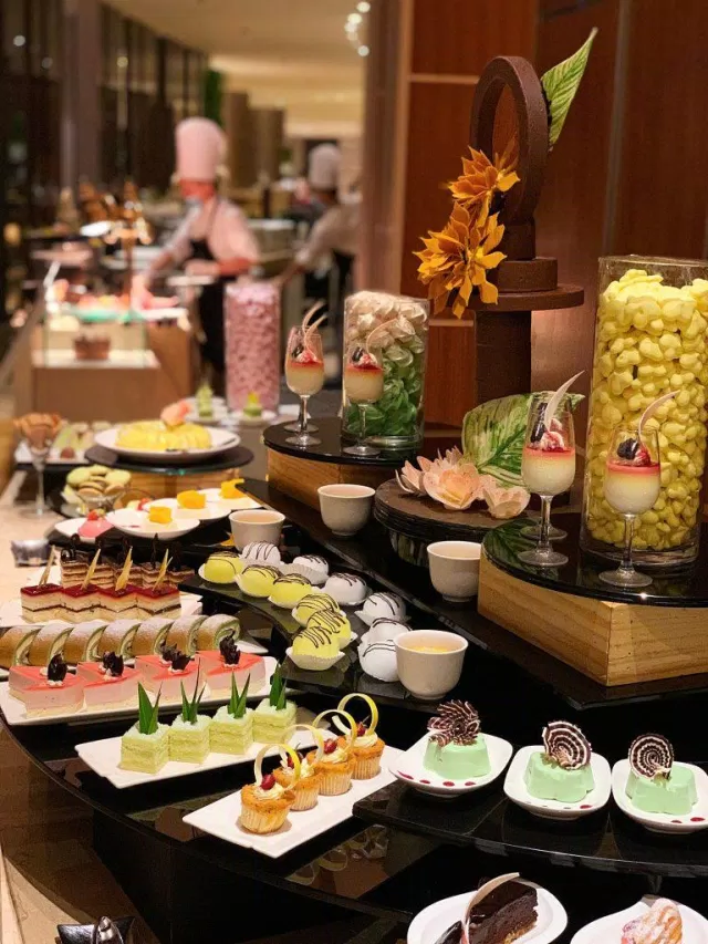 Các món ăn tại Nhà hàng buffet hải sản La Brasserie Restaurant Hồ Chí Minh (Ảnh Internet) Các món ăn tại Nhà hàng buffet hải sản La Brasserie Restaurant Hồ Chí Minh (Ảnh Internet)