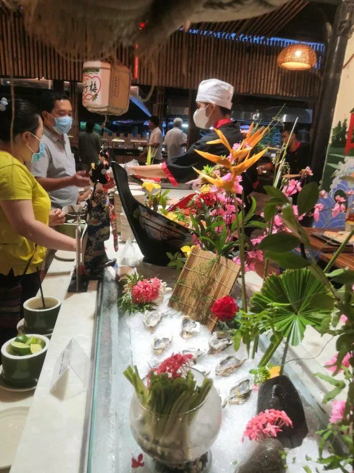 Các món ăn tại Nhà hàng buffet hải sản Vườn Ẩm Thực Nan Hồ Chí Minh (Ảnh Internet)