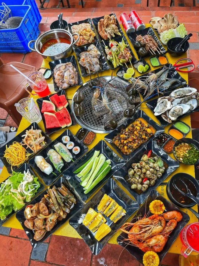 Các món ăn tại Nhà hàng buffet hải sản Cô Ba Còi Hồ Chí Minh (Ảnh Internet)
