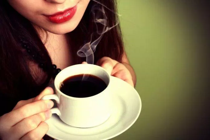 Uống cà phê thực sự tốt cho da (Ảnh: Internet)