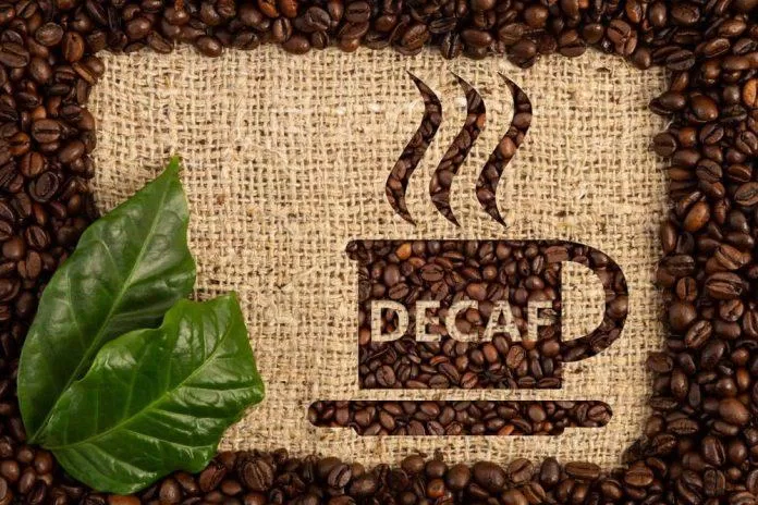 Cà phê khử caffein có thể chứa các hóa chất độc hại (Ảnh: Internet)