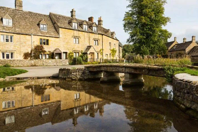Làng Lower Slaughter, Gloucestershire (Ảnh: Internet) Làng Lower Slaughter, Gloucestershire (Ảnh: Internet)