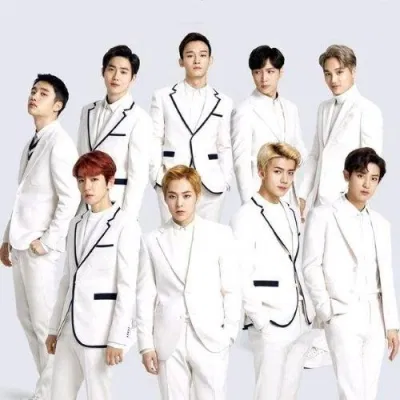 EXO với trò "chơi khăm" đỉnh cao. (Nguồn: Internet) EXO với trò "chơi khăm" đỉnh cao. (Nguồn: Internet)