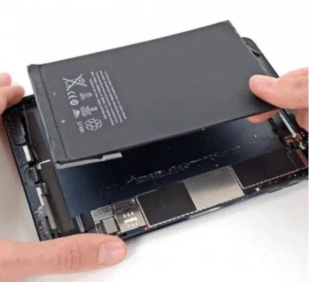 Pin của iPad mini (Ảnh: Internet). Pin của iPad mini (Ảnh: Internet).