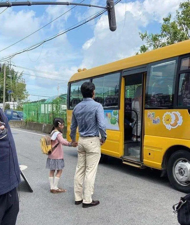 Hình ảnh được cho là bố của Kim Min Chae. (Ảnh: Internet)